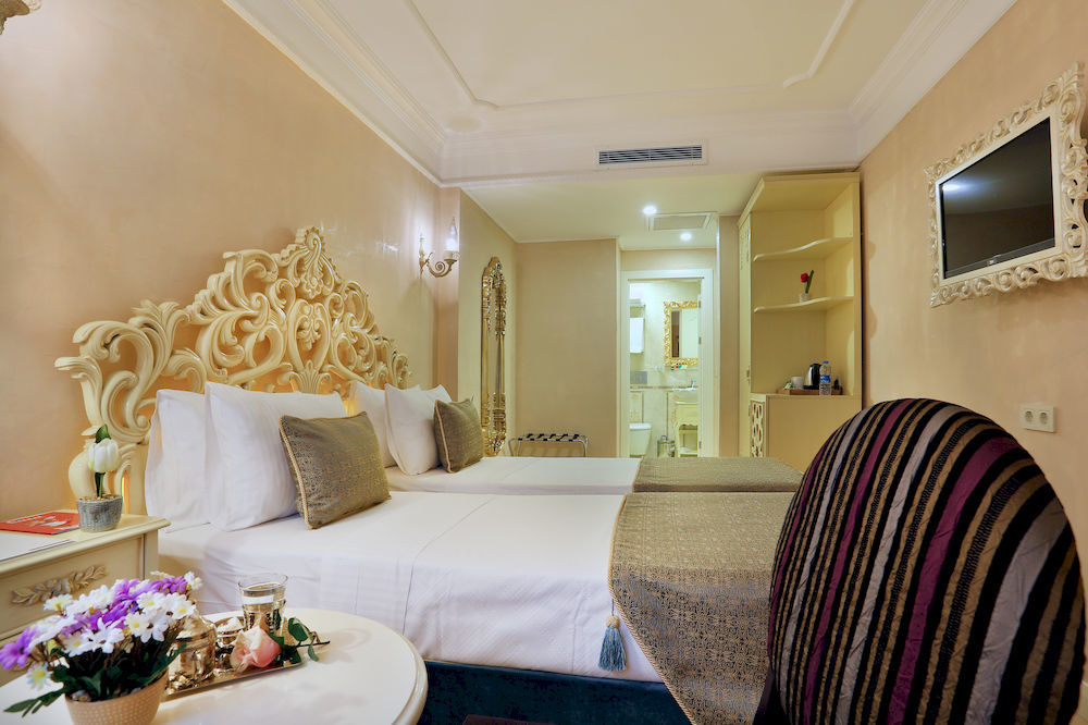 Edibe Sultan Hotel Istanbul Exterior photo
