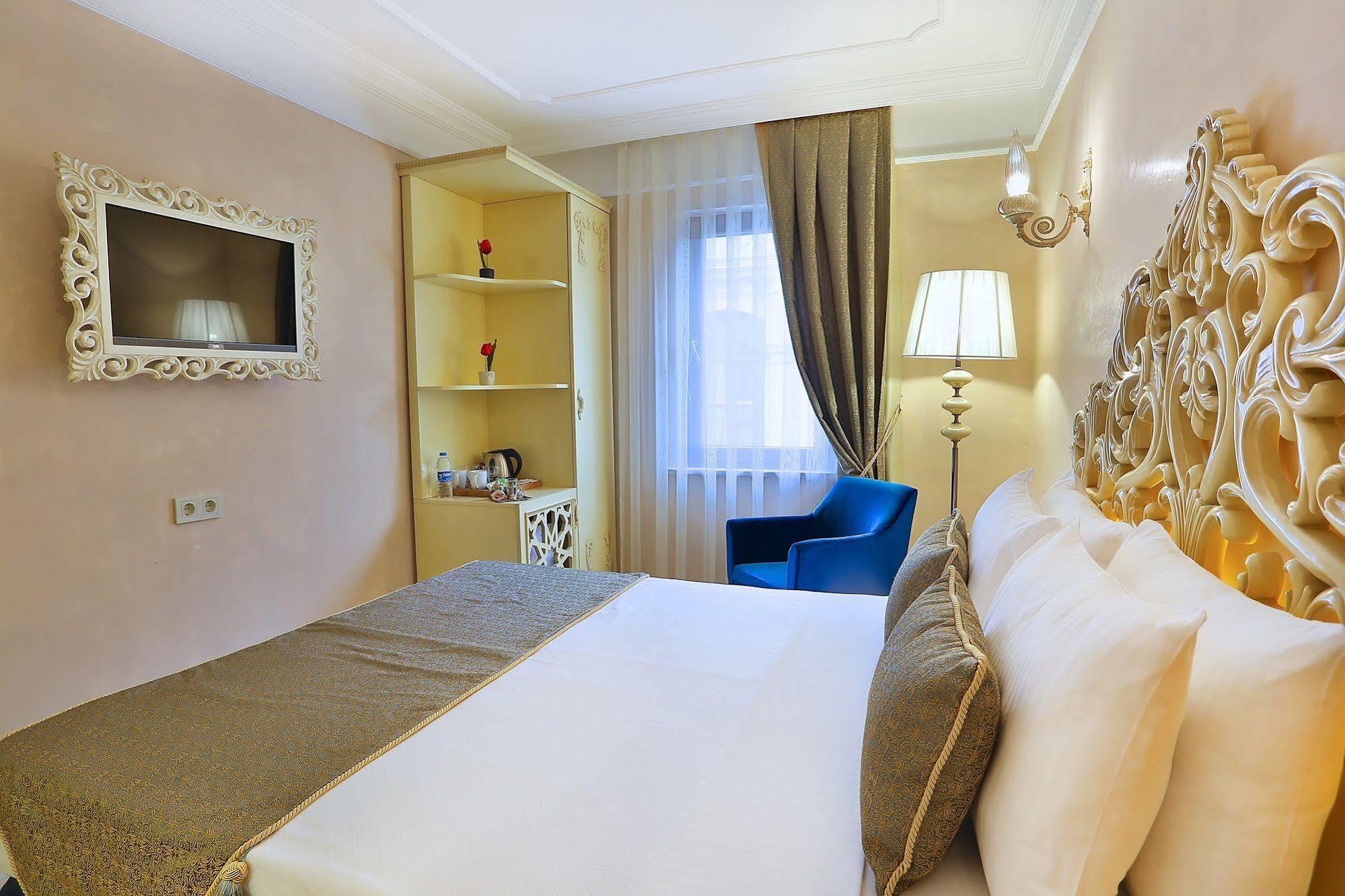 Edibe Sultan Hotel Istanbul Exterior photo